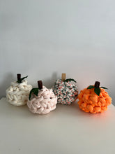 Load image into Gallery viewer, DIY Kit: Pumpkin