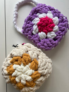 Sunflower Granny Square Tutorial | Chenille Yarn | Hand Crochet | Video + PDF
