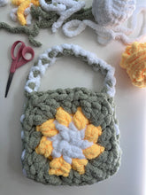 Load image into Gallery viewer, Sunflower Granny Square Tutorial | Chenille Yarn | Hand Crochet | Video + PDF