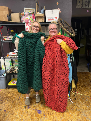 Hand Knit Blanket Class | Eastern Iowa Arts Academy | October 22