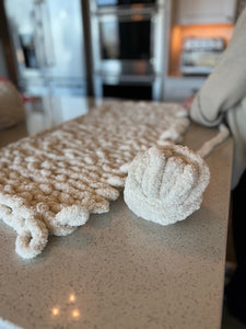 Hand Knit Blanket Class | Eastern Iowa Arts Academy | October 22