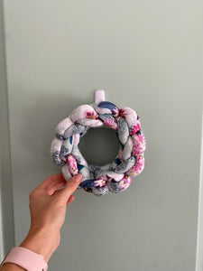 Mini Cozy Wreaths, 7” (various colors)